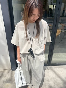 「RIM.ARK（リムアーク）のVacation medium bag バケーション ミディアム バッグ（ショルダーバッグ、ホワイト系）」を使った、RIM.ARK staffさん（レディース・170cm）の春コーディネート