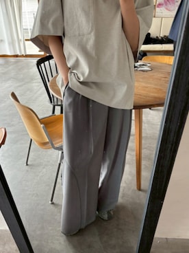 「RIM.ARK（リムアーク）のBack conscious vacation tops バック コンシャス バケーション トップス（Tシャツ/カットソー、ベージュ系）」を使った、RIM.ARK staffさん（レディース・170cm）の春コーディネート