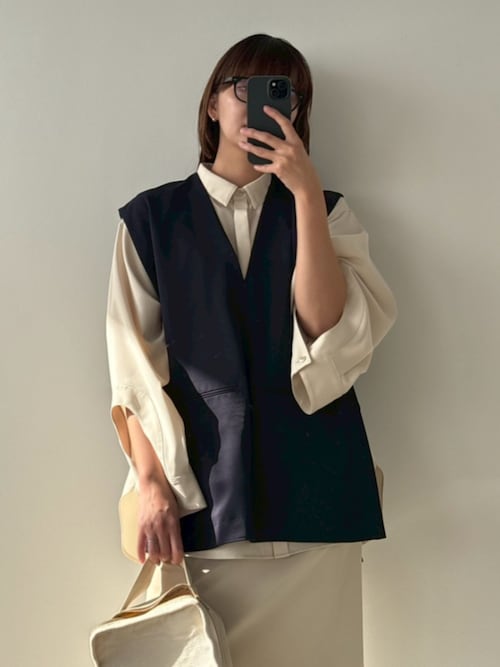 RIM.ARK ベスト ジレ Sharp neck Cape シャープネックケープ
