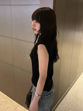 「RIM.ARK（リムアーク）のWashable basic N/S knit ウォッシャブル ベーシック ノースリーブ ニット（ニット/セーター、ブラック系）」を使った、RIM.ARK staffさん（レディース・170cm）の春コーディネート