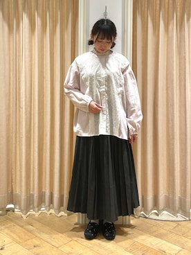 「アイテム（ドレスシューズ、グレー系）」を使った、ゆいさん（レディース・154cm）の秋コーディネート