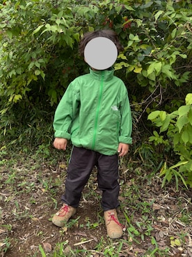 「KEEN（キーン）のアイテム」を使った、MiTsuMuさん（キッズ・100cm）の秋コーディネート