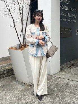 「LARUTA（ラルータ）の【LARUTA】ツイストカルゼタックパンツ（スラックス、ホワイト系）」を使った、yurie02082813さん（レディース・163cm）の冬コーディネート