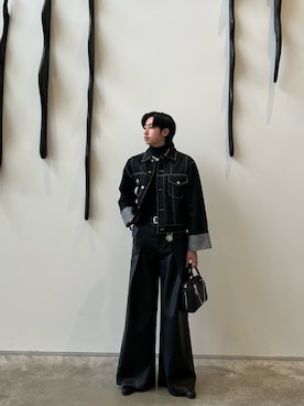 「アイテム（ハンドバッグ）」を使った、王覇さん（メンズ・175cm）の秋コーディネート