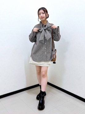 「アイテム（シュシュ）」を使った、もっちゃんさん（レディース・156cm・20代）の秋コーディネート