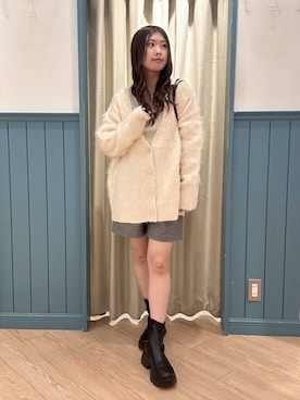 「LOWRYS FARM（ローリーズファーム）のシャギーロングＶカーディガン　595935（カーディガン/ボレロ）」を使った、もっちゃんさん（レディース・156cm）の秋コーディネート