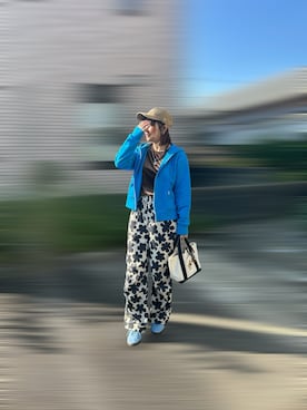 「しまむら（シマムラ）のアイテム（Tシャツ/カットソー）」を使った、memeさん（レディース・158cm）の秋コーディネート