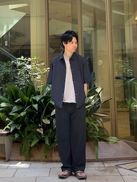 「OOFOS（ウーフォス）のアイテム」を使った、真鍋　嘉淳さん（メンズ・181cm）の夏コーディネート