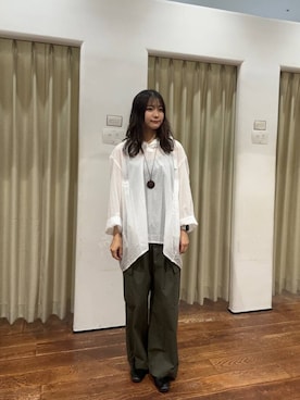「かぐれ（カグレ）のユーティリティーイージーパンツ（その他パンツ）」を使った、莉緒さん（レディース・163cm）の夏コーディネート