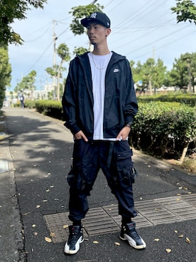 「AIR JORDAN（エアジョーダン）のアイテム（スニーカー）」を使った、TA-TIさん（メンズ・180cm）の秋コーディネート