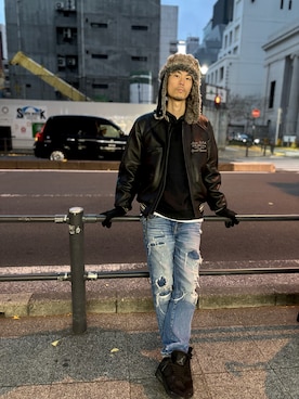 「アイテム（スタジャン）」を使った、TA-TIさん（メンズ・180cm）の冬コーディネート