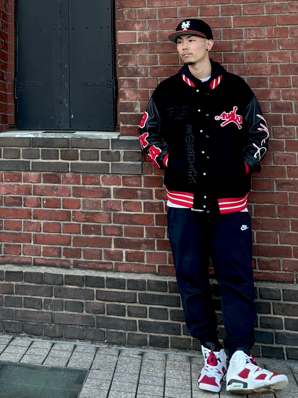 Awake JORDAN スタジャン TA-TI｜AWAKE NYのスタジャンを使った