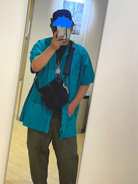 「GOLD（ゴールド）のアイテム（その他パンツ）」を使った、おかわり特盛さん（メンズ・176cm）の春コーディネート