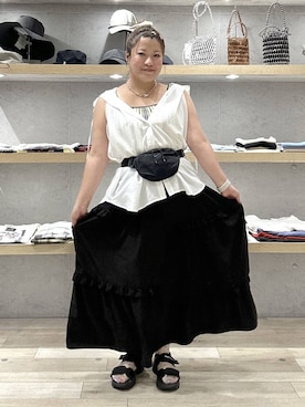 「LEPSIM（レプシィム）のコードビーズマンテルネックレス　665353（ネックレス、レッド系）」を使った、ばなおりさん（レディース・158cm）の夏コーディネート
