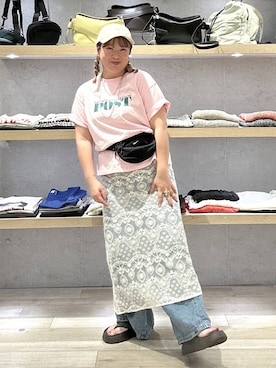 「LEPSIM（レプシィム）のイージーデニムパンツ　630150（デニムパンツ、ブルー系）」を使った、ばなおりさん（レディース・158cm）の春コーディネート