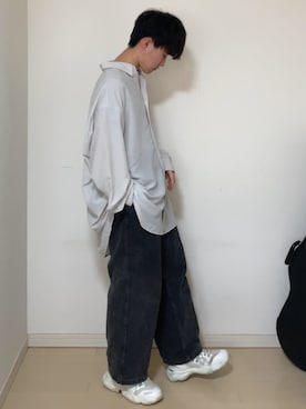 「SVEC（シュベック）のアイテム（スニーカー）」を使った、Mugくん【きれいめカジュアル】さん（メンズ・170cm）の冬コーディネート