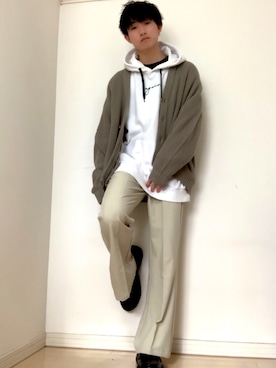 「ピスタチオ」｜「アイテム（スラックス）」を使った、Mugくん【きれいめカジュアル】さん（メンズ・170cm）の冬コーディネート
