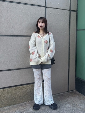 「Kastane（カスタネ）のフラワージャガードZIPニット（ニット/セーター、ホワイト系）」を使った、Kastane officialさん（レディース・161cm）の秋コーディネート