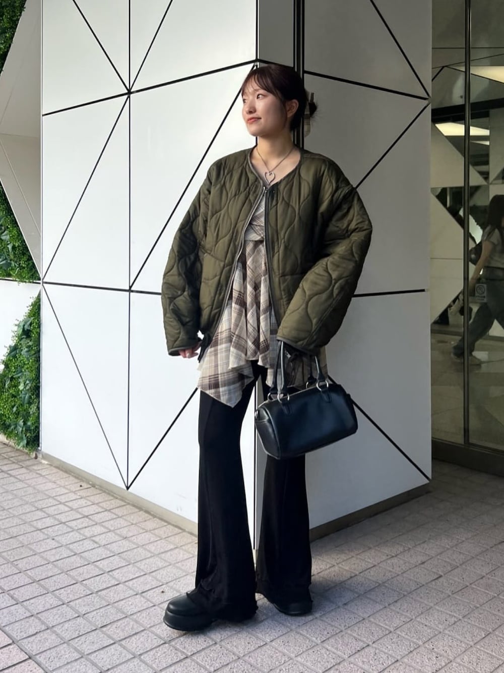 ボウタイ付き】チェックアシメチュニックを使った人気ファッション