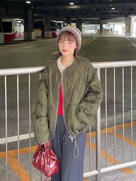 「アイテム（タンクトップ、レッド系）」を使った、Kastane officialさん（レディース・155cm）の秋コーディネート