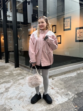 「アイテム（その他アウター、ピンク系）」を使った、Kastane officialさん（レディース・159cm）の冬コーディネート