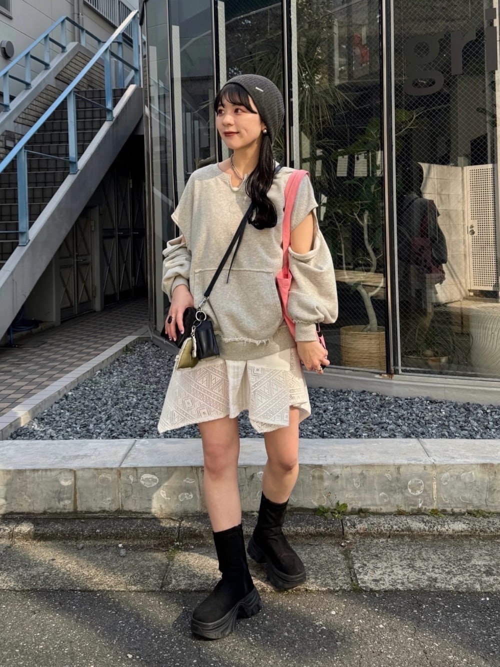 kastane カットアウトBIGスウェット PAL GROUP OUTLET｜【Kastane】カットアウトBIGスウェット