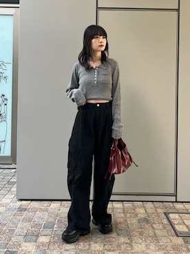 「アイテム（カーゴパンツ）」を使った、Kastane officialさん（レディース・159cm）の秋コーディネート