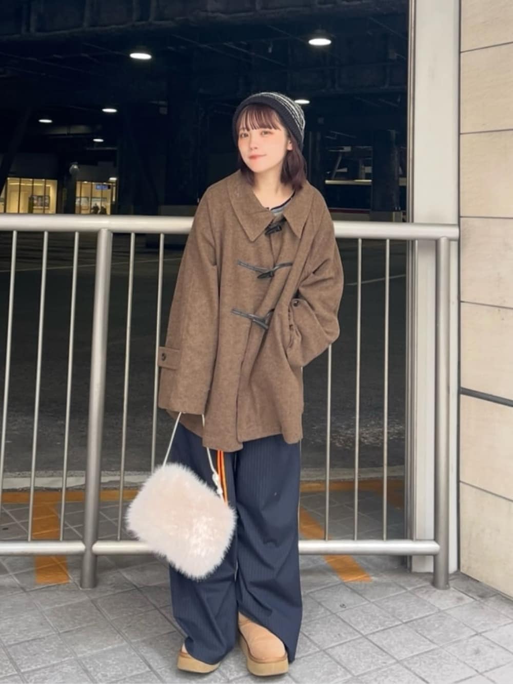 ベスト付き】ダッフルフレアコートを使った人気ファッション
