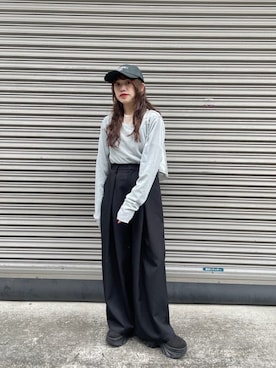 Kastane officialさんの「【初夏まで着れる】BACK開きチュールTEE」を使ったコーディネート