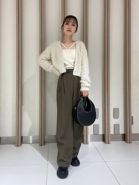 「FREE'S MART（フリーズマート）のアイテム（スラックス）」を使った、Rinaさん（レディース・156cm）の秋コーディネート