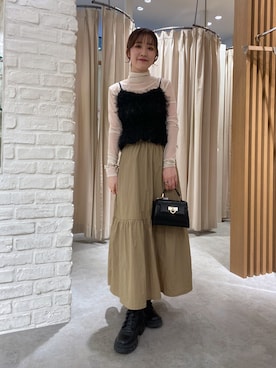 「ティアードスカート」｜「アイテム（その他トップス）」を使った、Rinaさん（レディース・156cm）の秋コーディネート