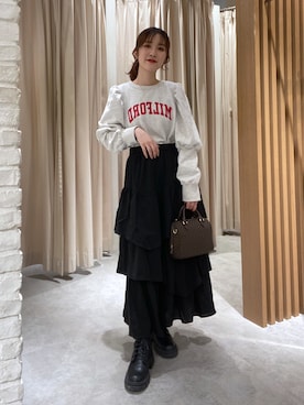 「FREE'S MART（フリーズマート）のアイテム（スウェット）」を使った、Rinaさん（レディース・156cm）の秋コーディネート