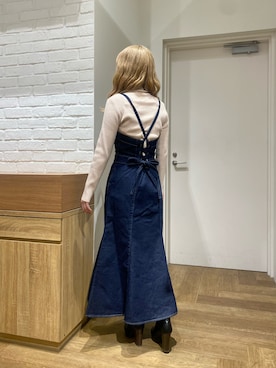 「FREE'S MART（フリーズマート）のアイテム（ジャンパースカート）」を使った、Rinaさん（レディース・156cm）の冬コーディネート