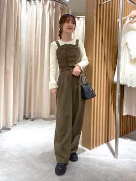 「FREE'S MART（フリーズマート）のアイテム（スラックス）」を使った、Rinaさん（レディース・156cm）の秋コーディネート