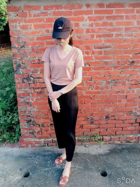 🇹🇼盧大🤎🤍🧡🧡さんのコーディネート