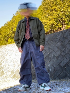 「GU（ジーユー）のアイテム（カーゴパンツ、グレー系）」を使った、優さん（メンズ・173cm・20代）の冬コーディネート