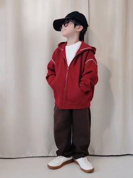 「アイテム（パーカー）」を使った、REIさん（キッズ・110cm）の秋コーディネート