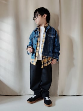 「アイテム（スニーカー）」を使った、REIさん（キッズ・110cm）の秋コーディネート