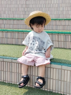 「アイテム（グレー系）」を使った、REIさん（キッズ・70cm）の夏コーディネート