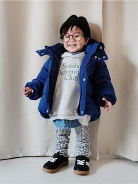 「西松屋（ニシマツヤ）の479円（ニットキャップ/ビーニー、ブラック系）」を使った、REIさん（キッズ・110cm）の春コーディネート