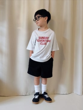 「UNIQLO（ユニクロ）のcolor:09BLACK（サングラス、ブラック系）」を使った、REIさん（キッズ・80cm）の夏コーディネート
