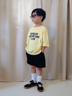 「UNIQLO（ユニクロ）のcolor:09BLACK（サングラス、ブラック系）」を使った、REIさん（キッズ・80cm）の夏コーディネート