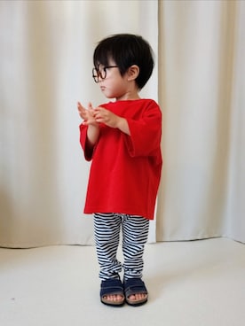 「UNIQLO（ユニクロ）のｴｱﾘｽﾞﾑｺｯﾄﾝｸﾙｰﾈｯｸTｼｬﾂ　size:100 color:15RED（Tシャツ/カットソー、レッド系）」を使った、REIさん（キッズ・110cm）の夏コーディネート