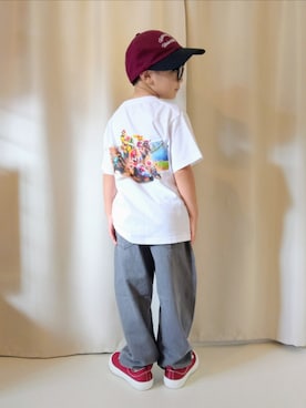 「GU（ジーユー）のアイテム（キャップ）」を使った、REIさん（キッズ・110cm）の秋コーディネート