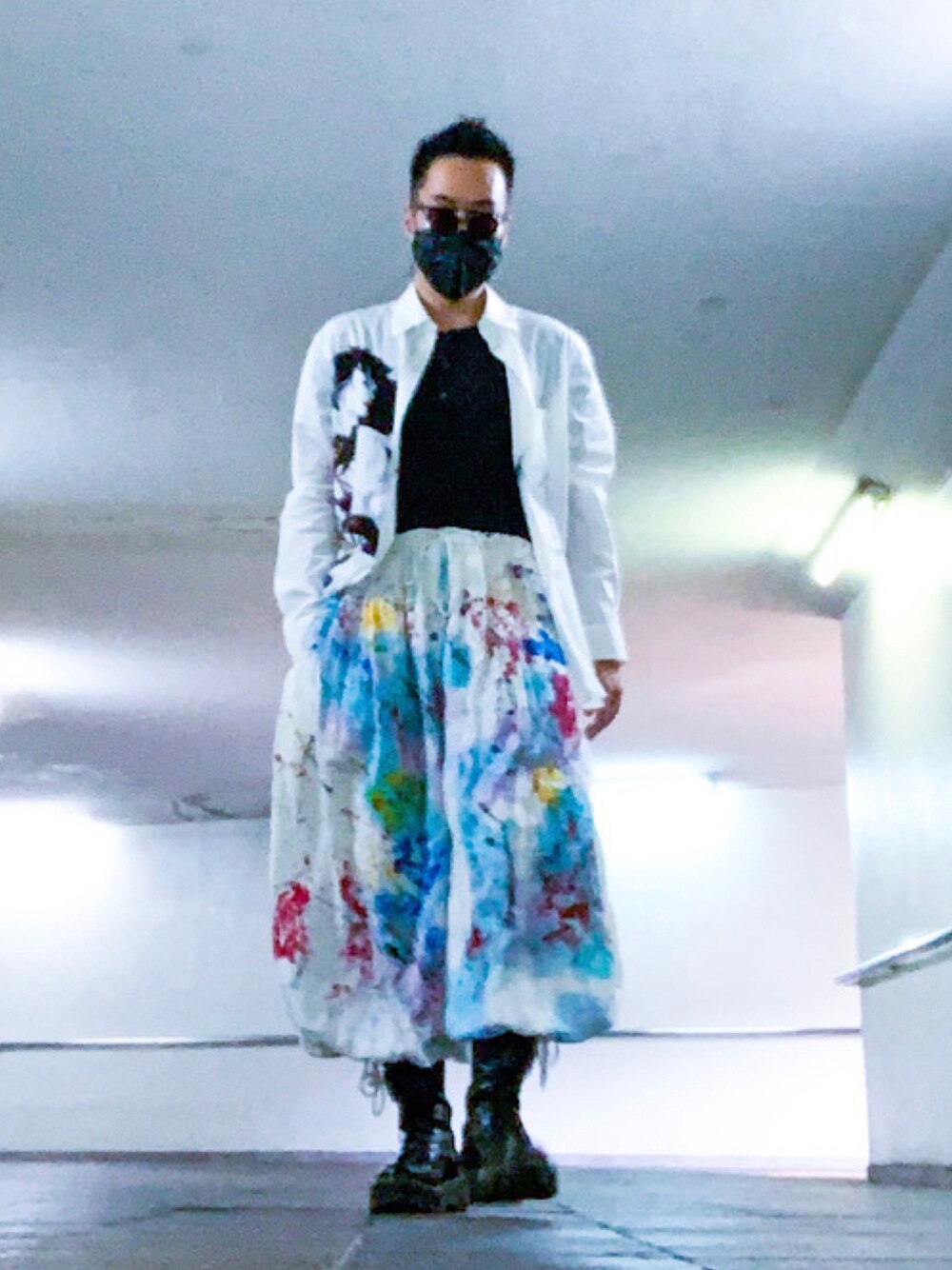 「Dr.Martens、yohjiyamamoto、リメイク、バルーンパンツ、ヨウジヤマモト、攻殻機動隊、岡本太郎、GROUND Y、factory900、青彩衣」｜「Dr. Martensのアイテム（ブーツ、ブラック系）」を使った、gumpanmanreturnさん（メンズ・170cm）の秋コーディネートの1枚目の写真