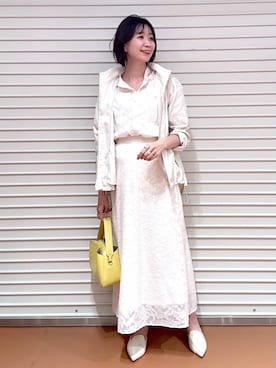 「着痩せ」｜「アイテム（マウンテンパーカー）」を使った、nami(Elura/ヤエチカ）さん（レディース・169cm）の春コーディネート