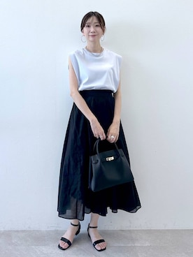 「アイテム（ネックレス）」を使った、nami(Elura/ヤエチカ）さん（レディース・169cm・30代）の夏コーディネート