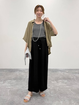 「Elura（エルーラ）のプレーンリブタンク/598154（タンクトップ、グレー系）」を使った、nami(Elura/ヤエチカ）さん（レディース・169cm）の春コーディネート