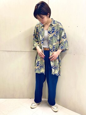 「古着屋ＳＴＯＲＹのアイテム（シャツ/ブラウス、グリーン系）」を使った、たびさん（レディース・164cm）の夏コーディネート