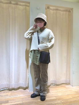 「キーネック」｜「アイテム（その他シューズ）」を使った、きしもとさん（レディース・155cm）の冬コーディネート